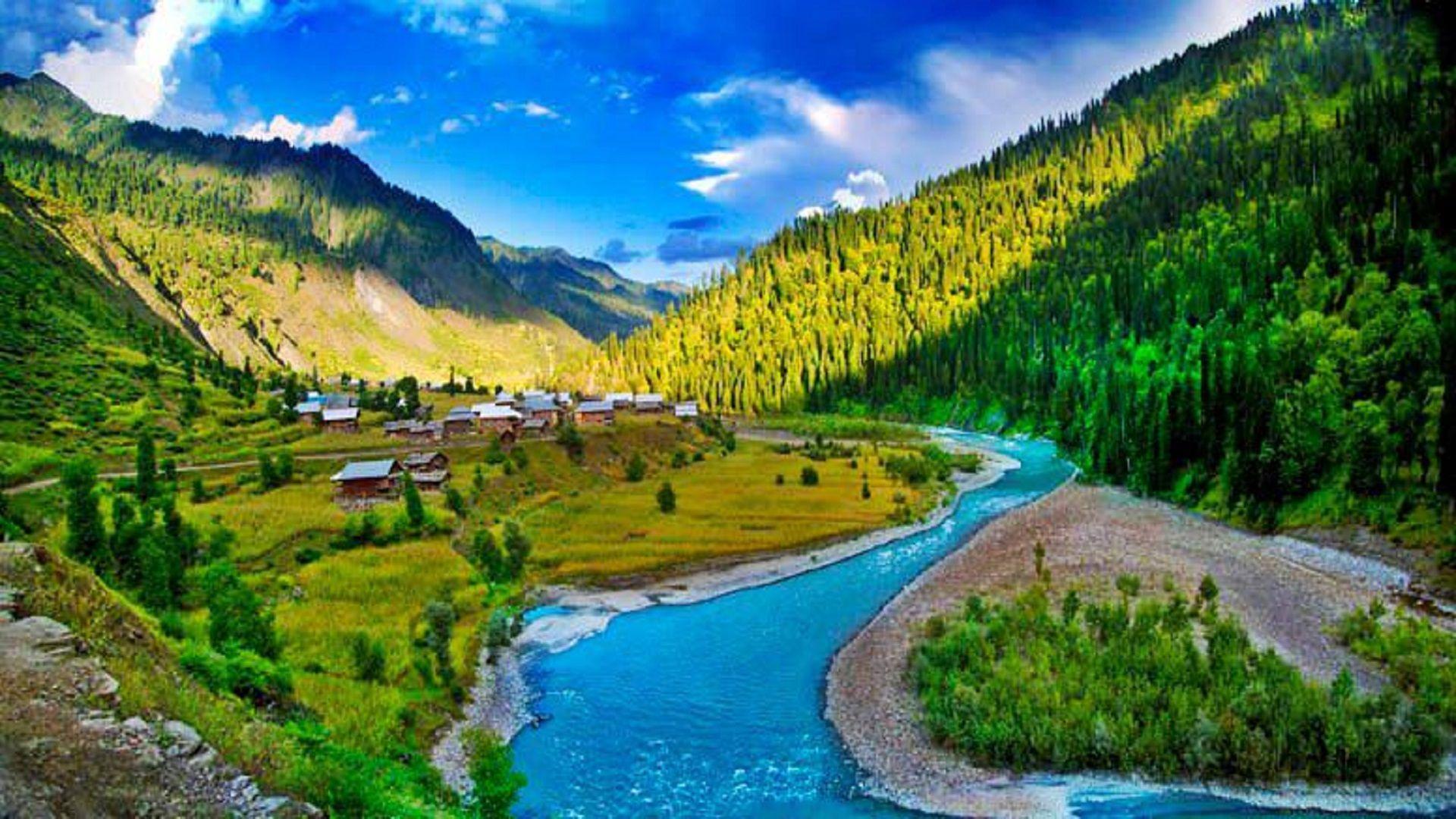kashmir –Women’s Special Heaven on Earth